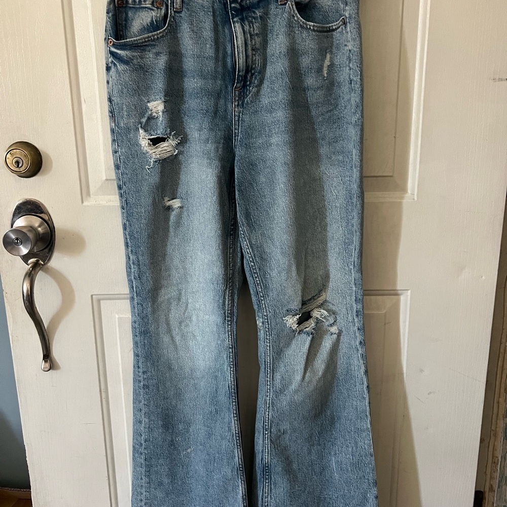 Aeropostale High Rise Distressed Blue Jeans